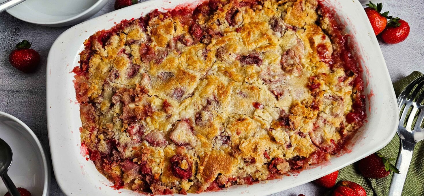 Sweet Simplicity: Easy Strawberry Dump Cake