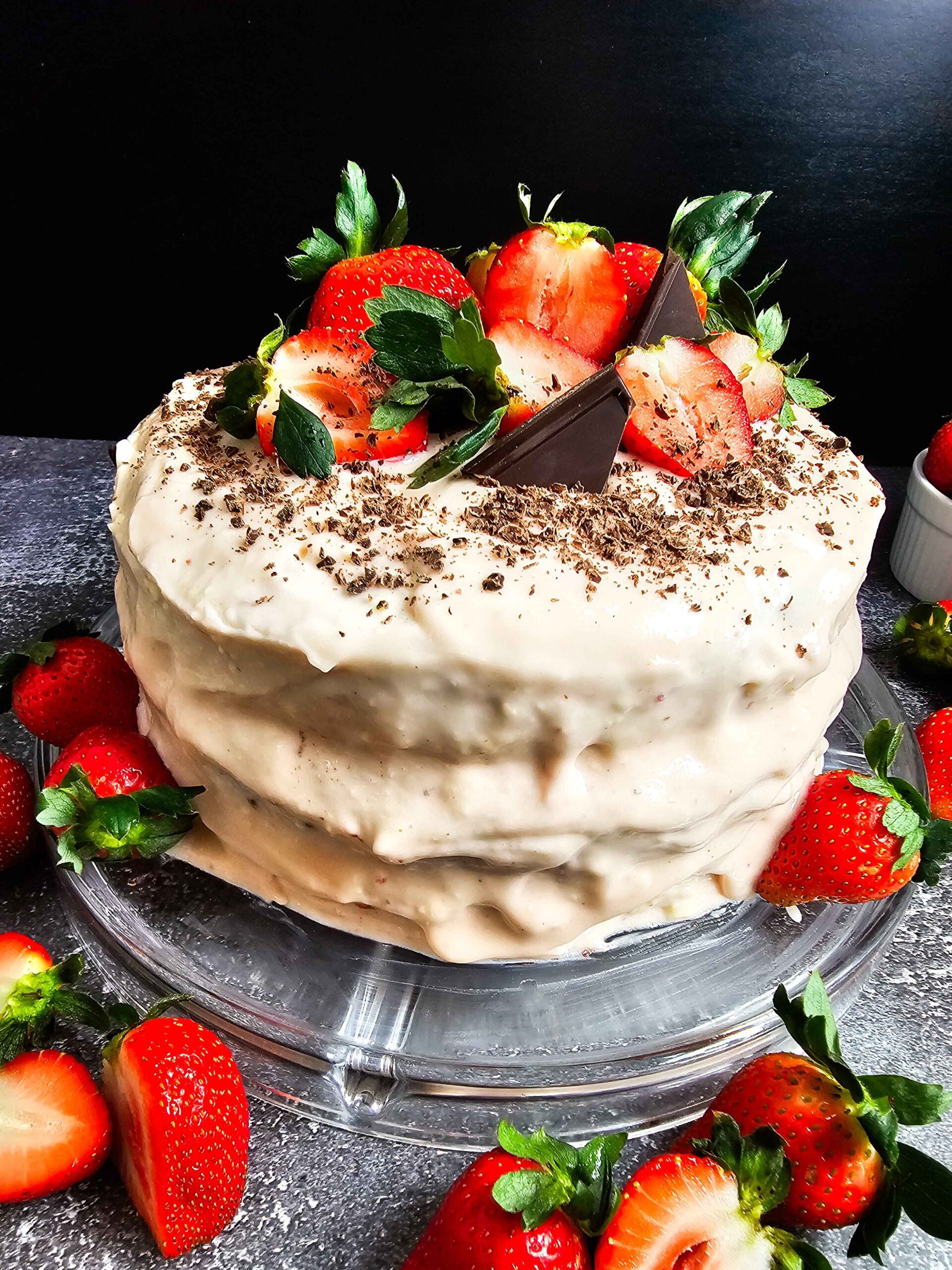 FROST THE CAKE AND DECORATE