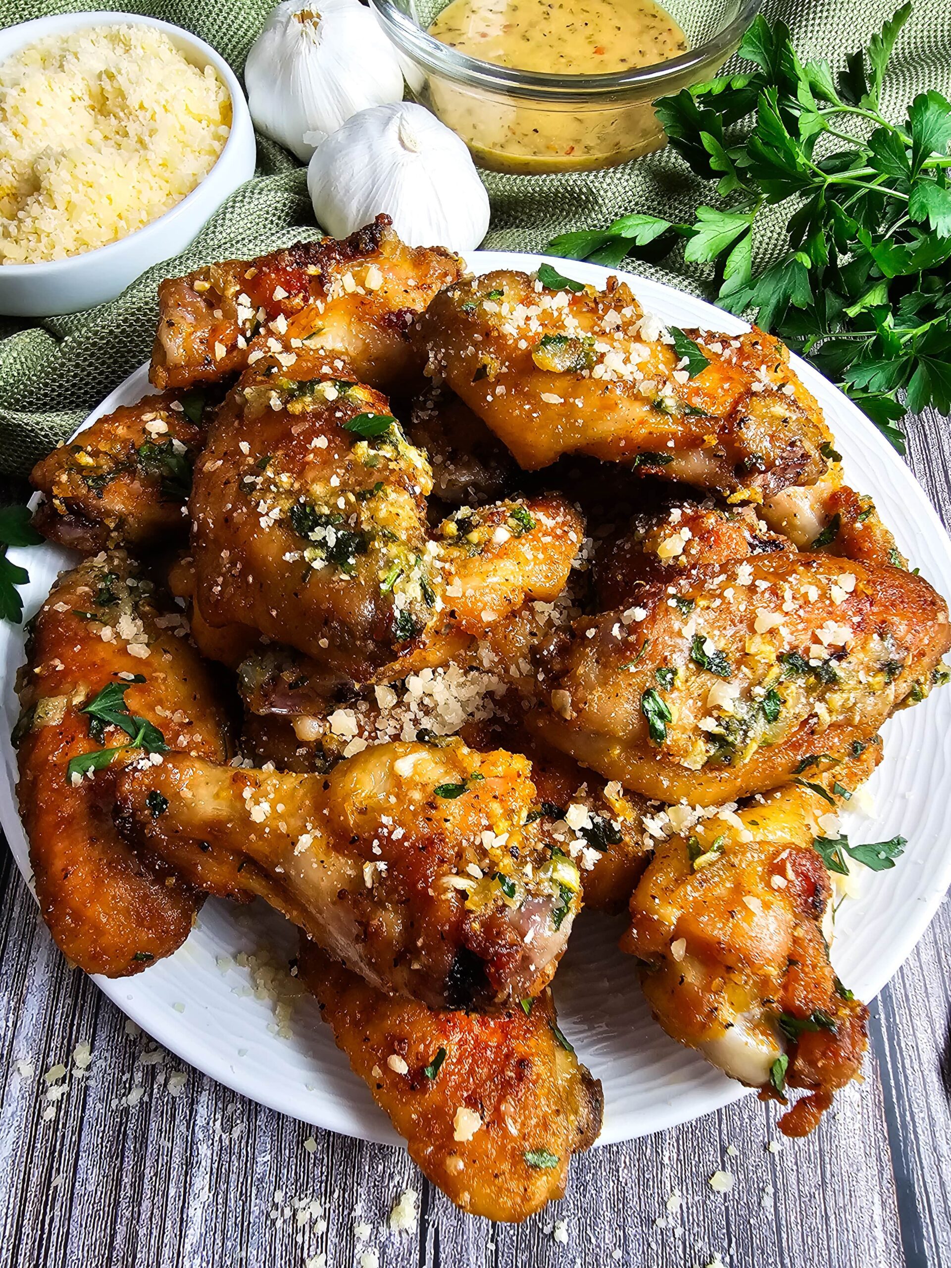SERVE AND ENJOY THE DELICOUS GARLIC PARMESAN WINGS