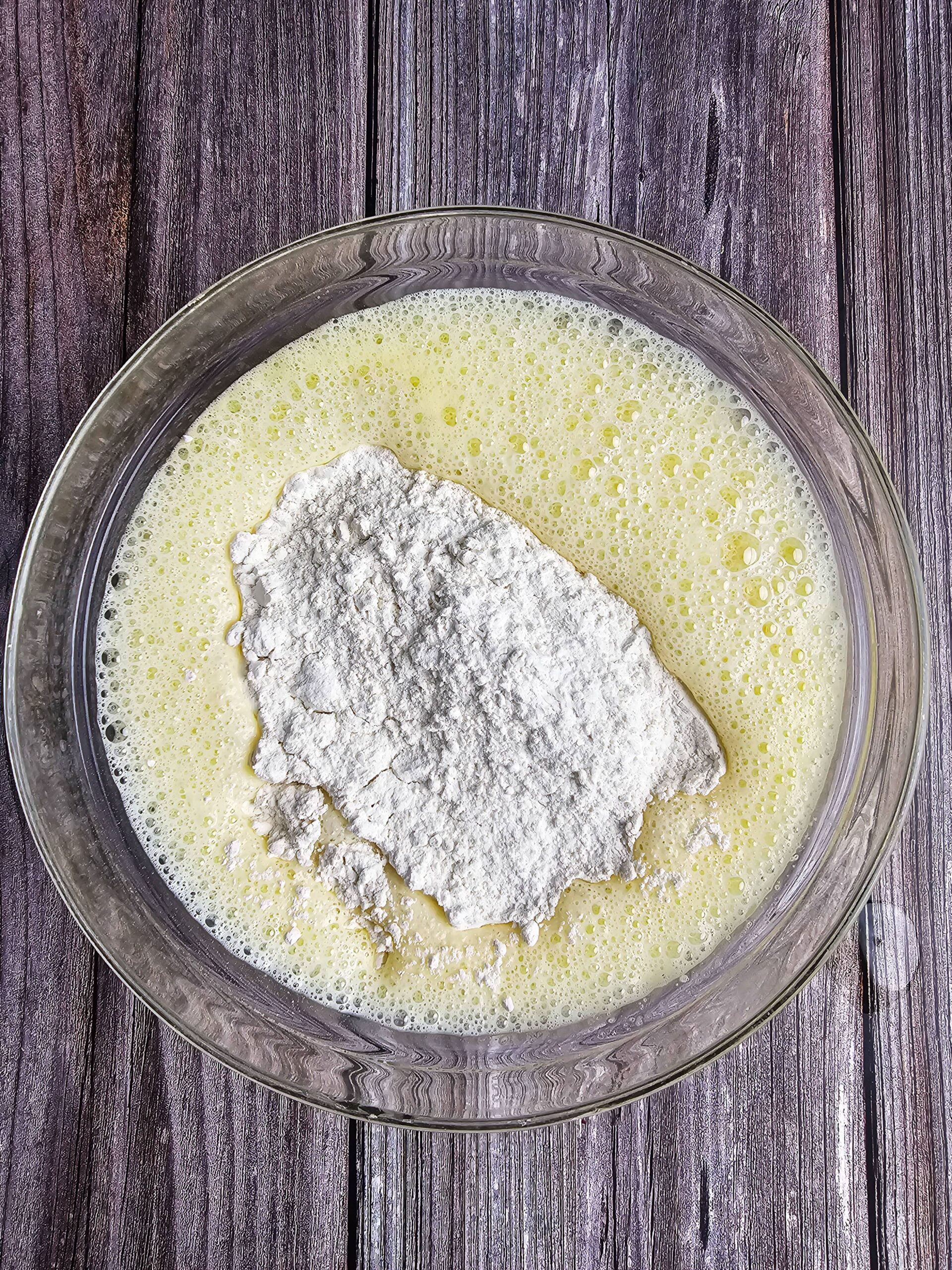 GLASS BOWL WITH ALL REMAINING INGREDIENTS ADDED