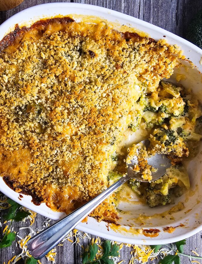 Easy Cheddar Broccoli Casserole Recipe (Creamy & Cheesy)