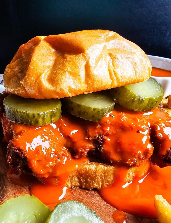 Best Buffalo Chicken Sandwich Recipe – Juicy & Full of Flavor