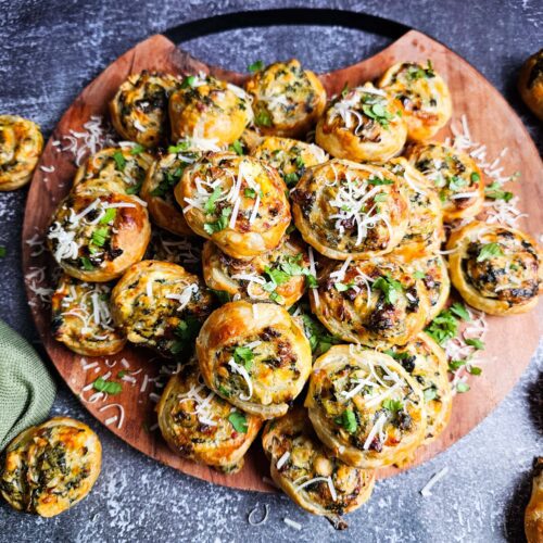 Easy Spinach Leek Puff Pastry Pinwheels – Make-Ahead Appetizer