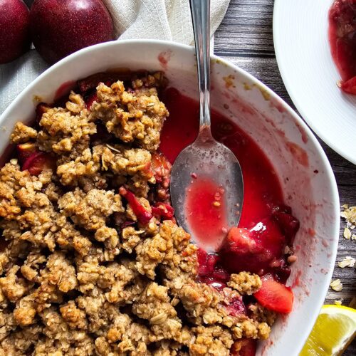 Easy Plum Crisp – Sweet and Perfectly Crunchy