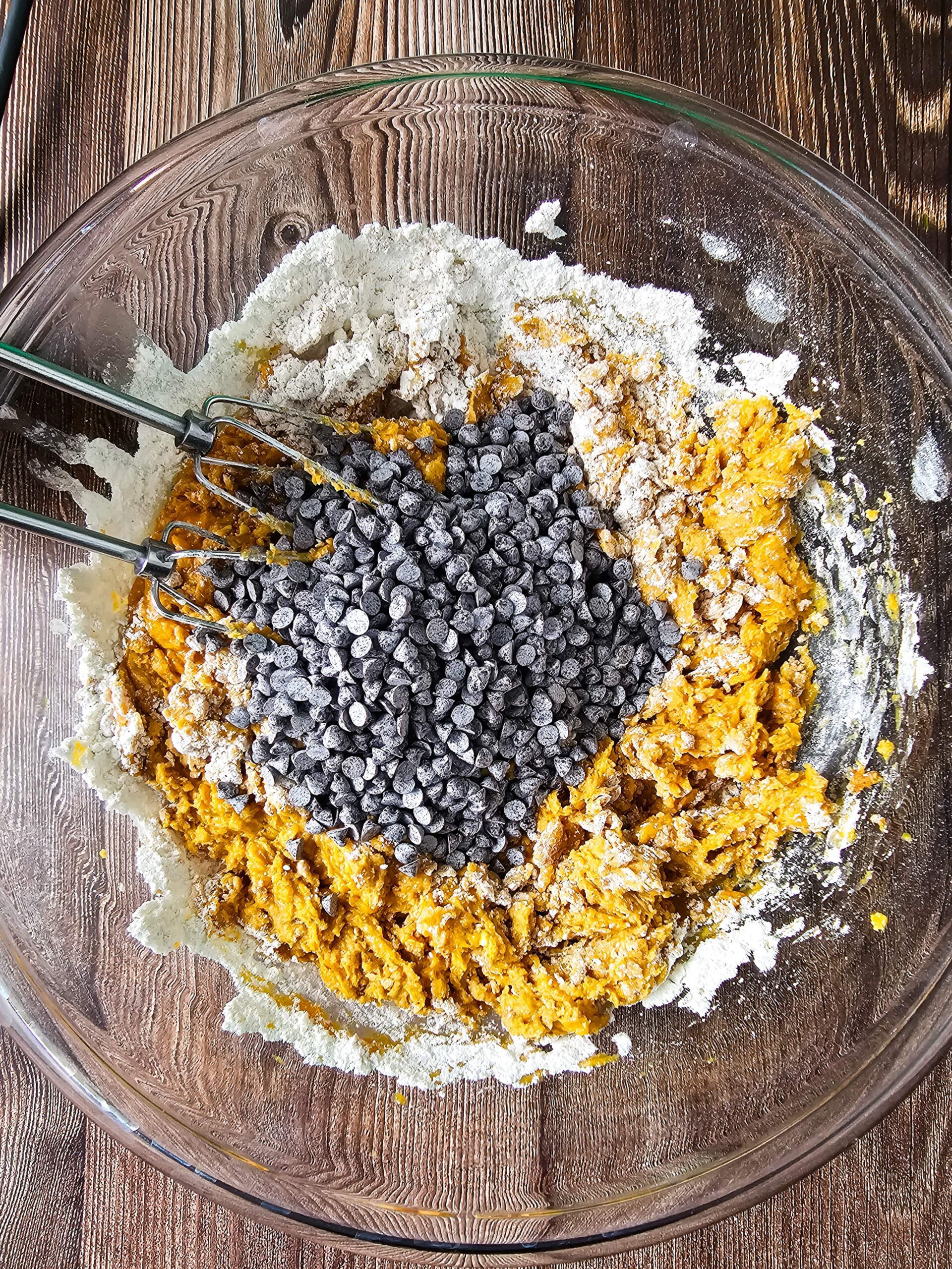 FOLD IN CHOCOLATE CHIPS