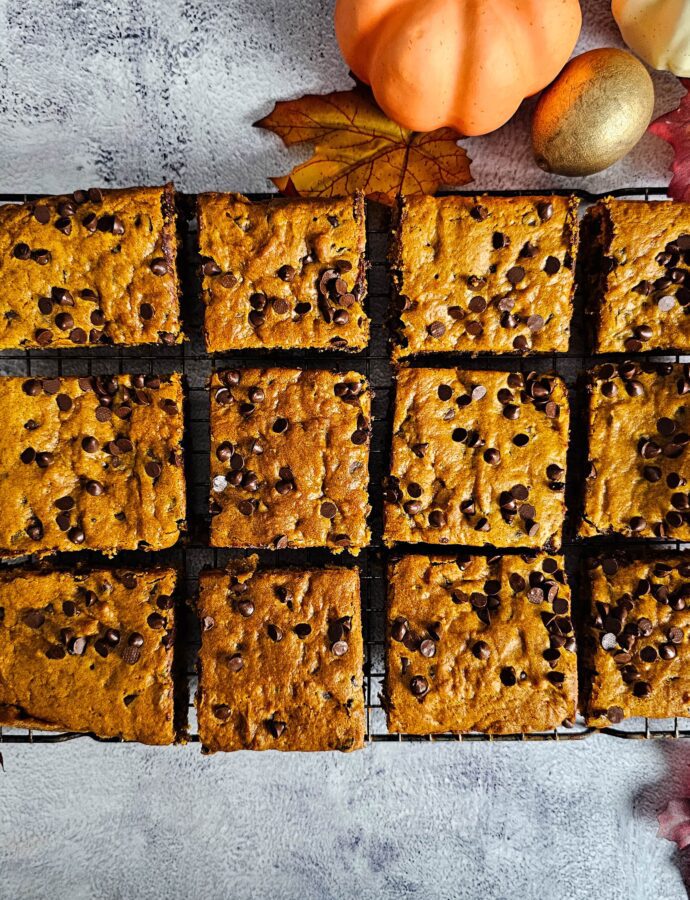 Best Chocolate Chip Pumpkin Bars – Simple Fall Treat