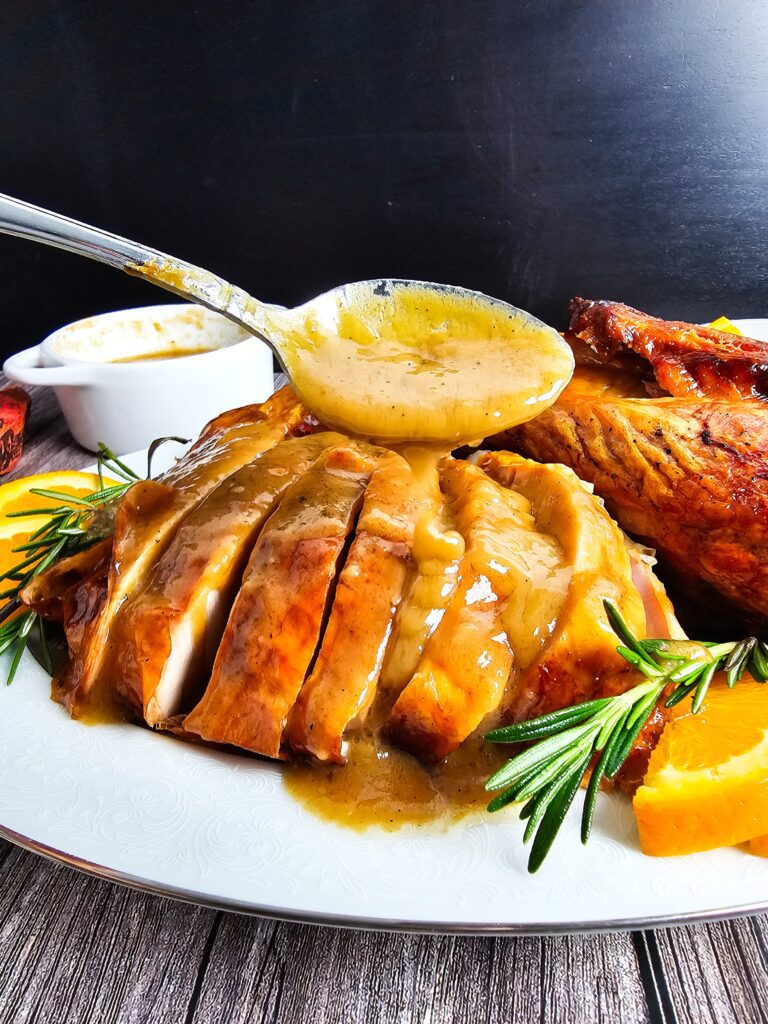 SLICED TURKEY BREAST DRIZZLED WITH GRAVY