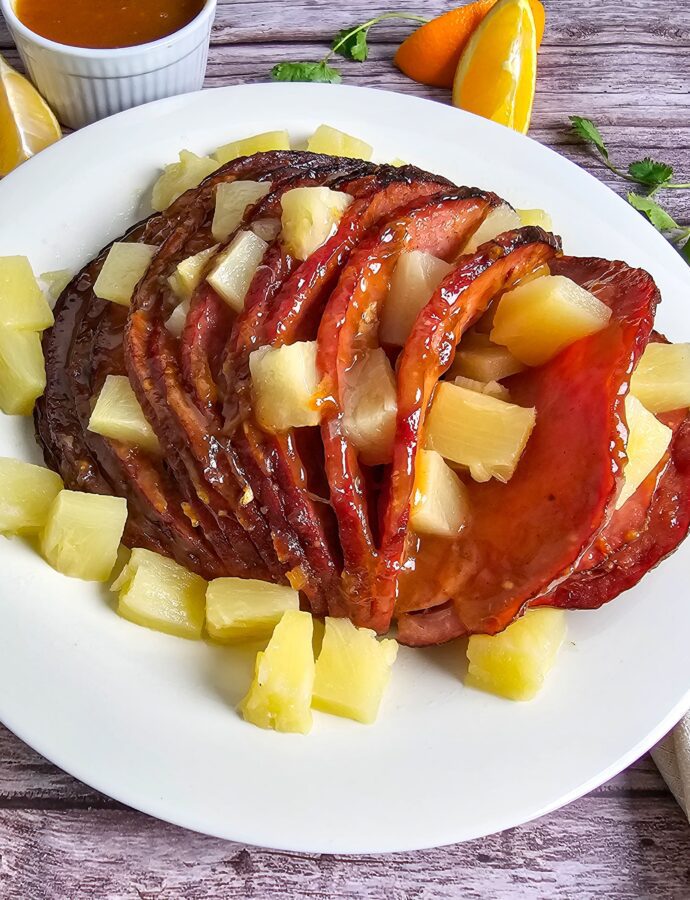 Perfect Slow Cooker Glazed Spiral Ham