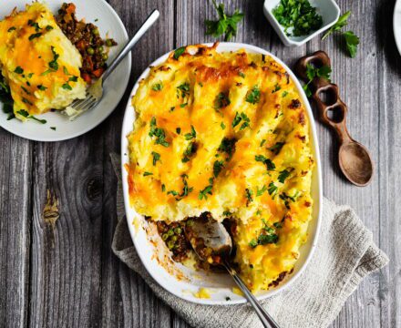 Easy Traditional Shepherd’s Pie (Classic Irish Comfort Food)