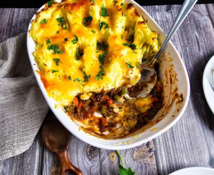 Easy Traditional Shepherd’s Pie (Classic Irish Comfort Food)