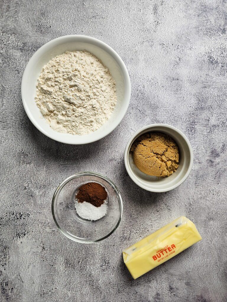 crumble topping ingredients for strawberry cheesecake bar