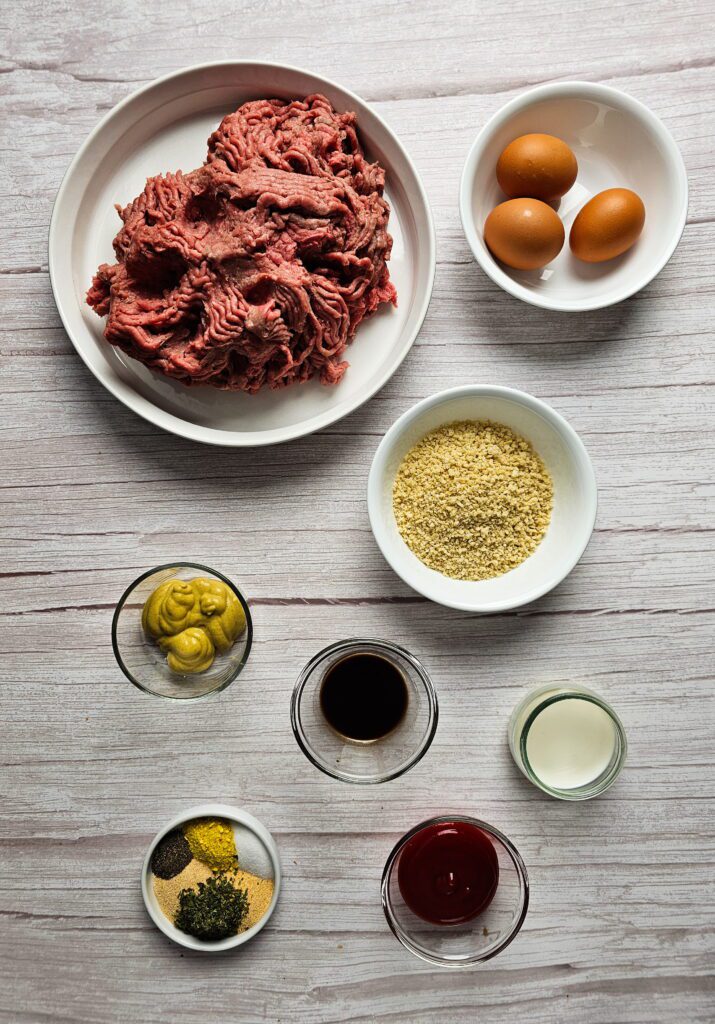 Ground turkey, panko breadcrumbs, eggs, Dijon mustard, ketchup and seasonings for juicy turkey burgers